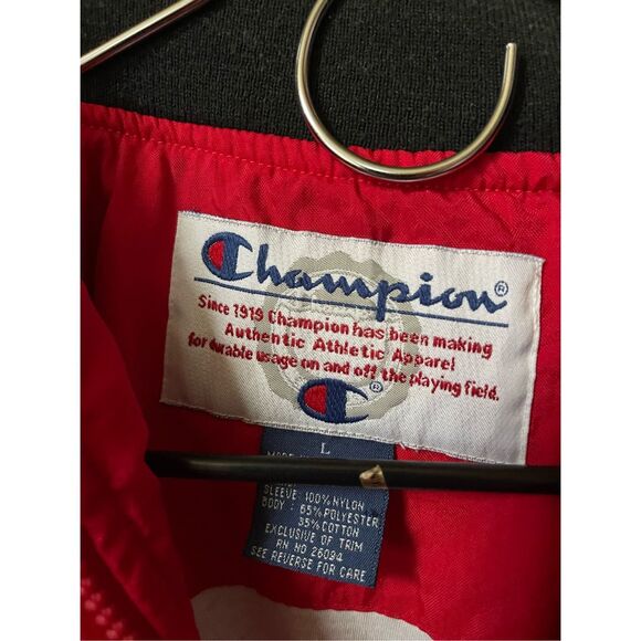 Vintage Champion size L stadium style windbreaker jacket. - Picture 9 of 10